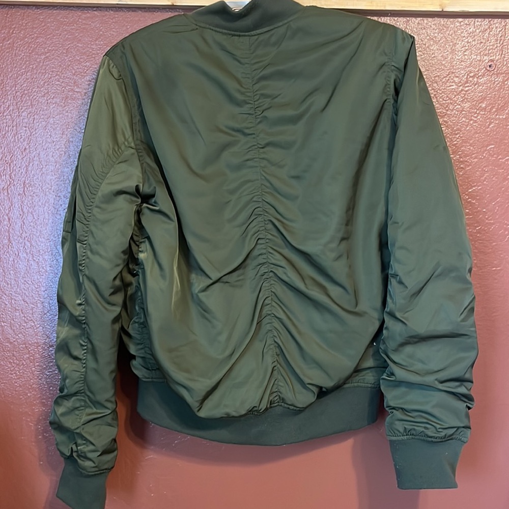 Olive green bomber style jacket - Picture 9 of 10
